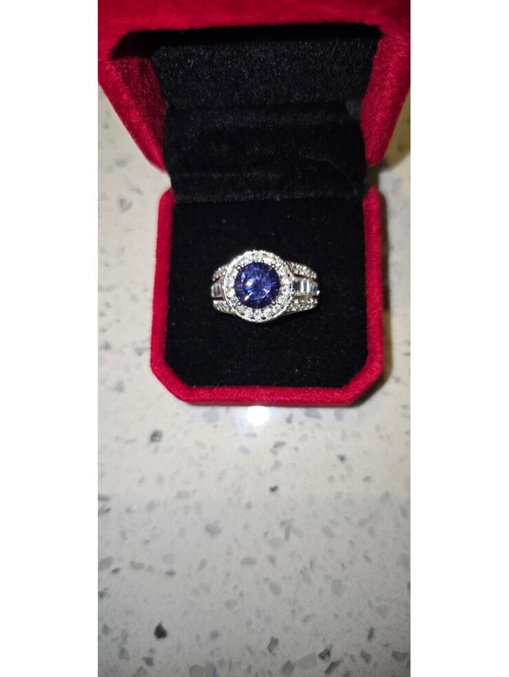 Purple and white CZ in Rhodium Plated s925 sz 8